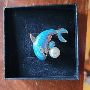Dolphin Pin